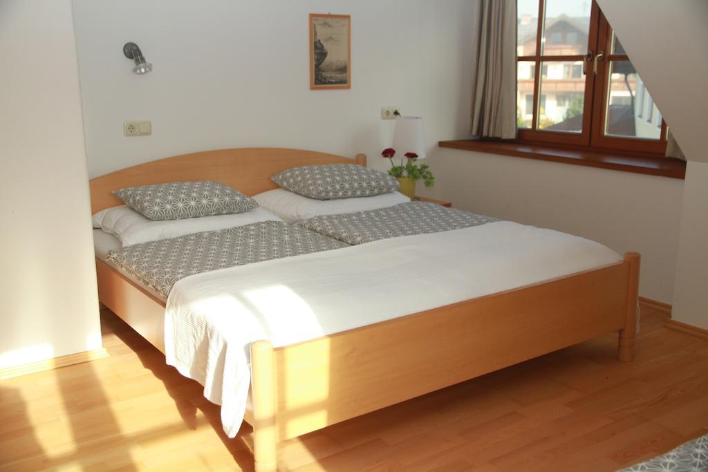 Villa Schnuck - Das Rote Ferienhaus Bad Gastein Room photo